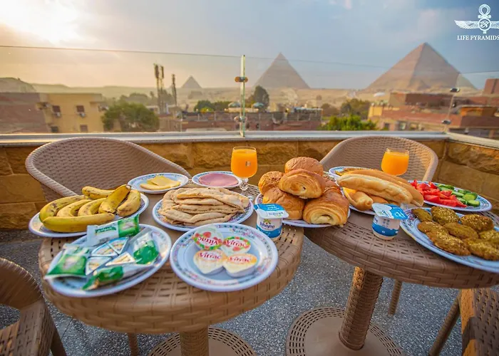 Life Pyramids Inn