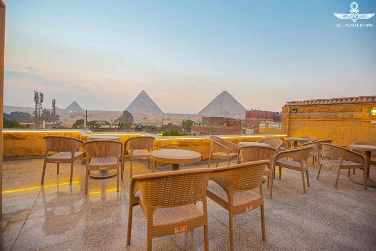 Hostal Life Pyramids
