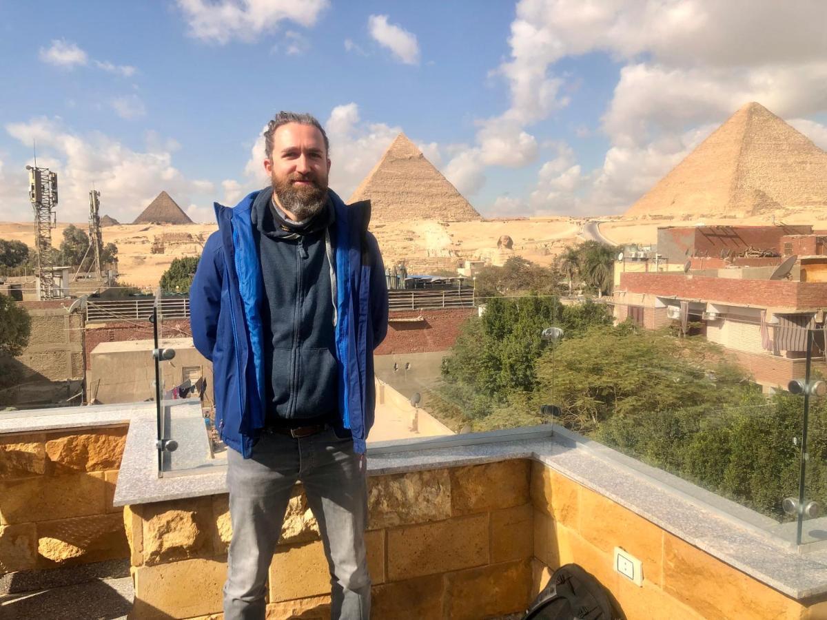 Life Pyramids Kafret el-Gabal
