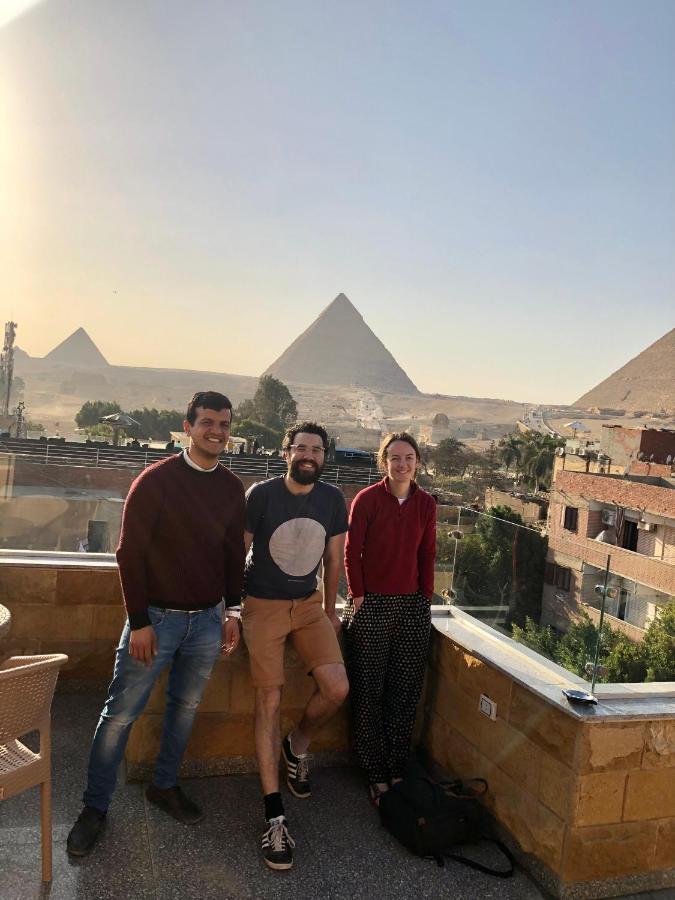 Hostal Life Pyramids
